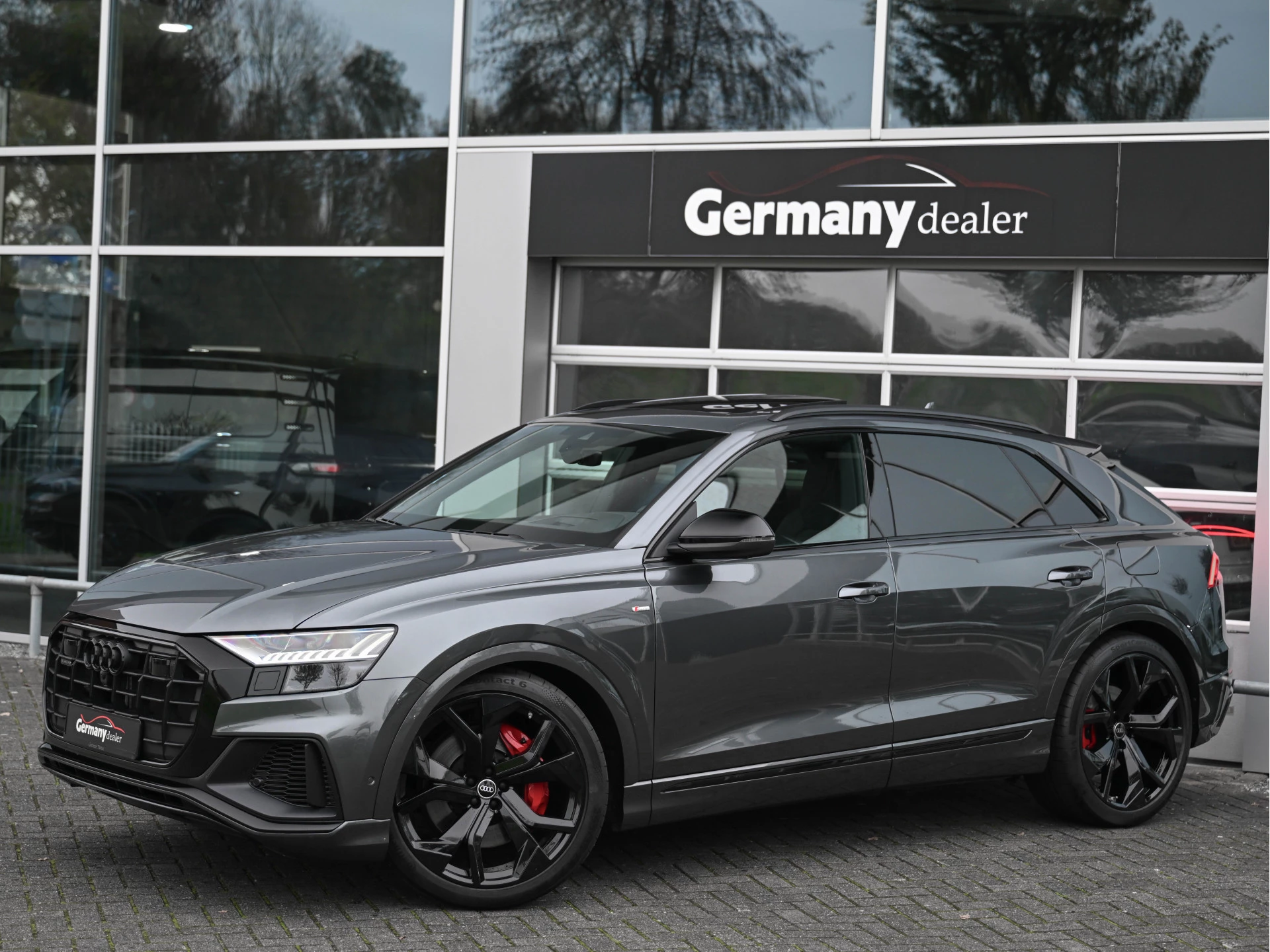 Hoofdafbeelding Audi Q8