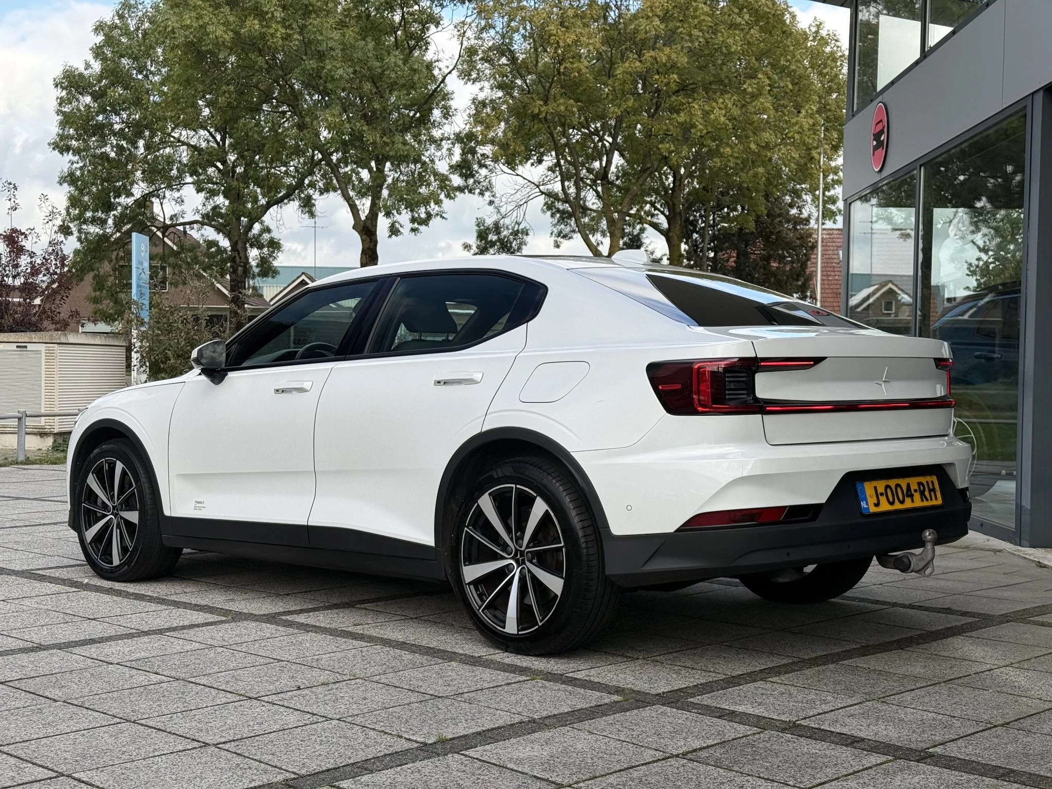 Hoofdafbeelding Polestar 2