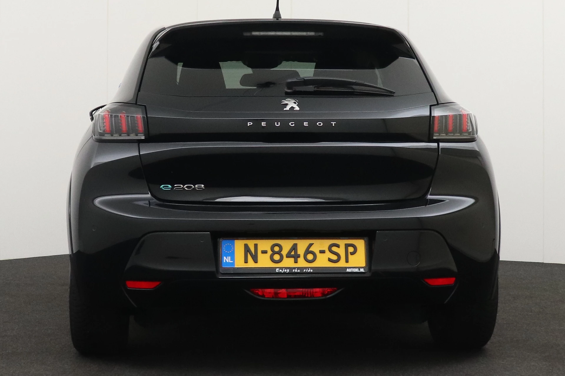 Hoofdafbeelding Peugeot e-208