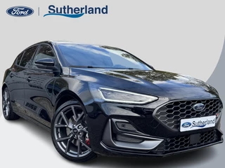 Hoofdafbeelding Ford Focus Ford Focus 2.3 EcoBoost ST-3 | 280pk Automaat |  Performance Pack | AGR-stoelen | Winter Pack | Adaptive cruise control | Head up Display | Camera