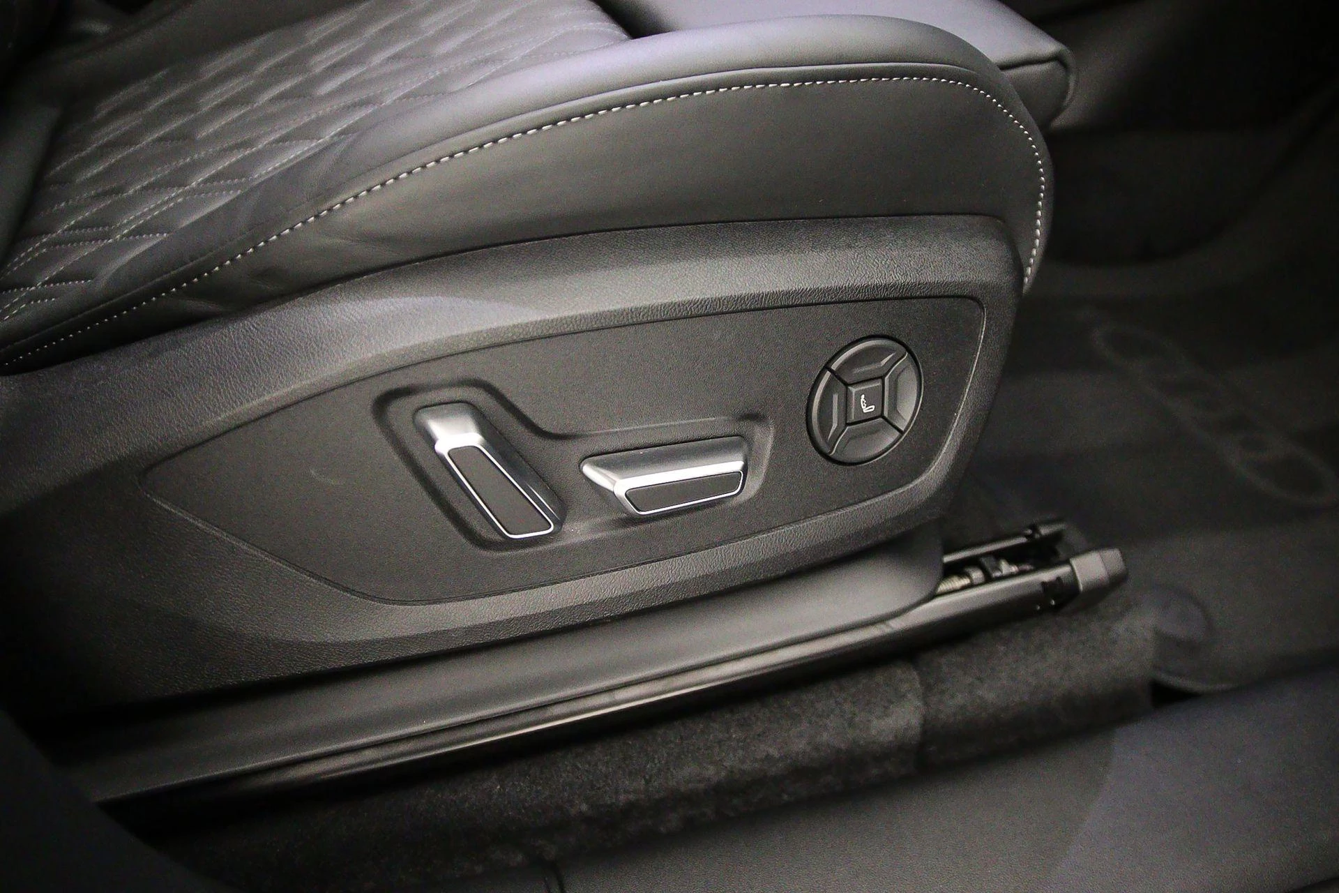 Hoofdafbeelding Audi Q6 e-tron