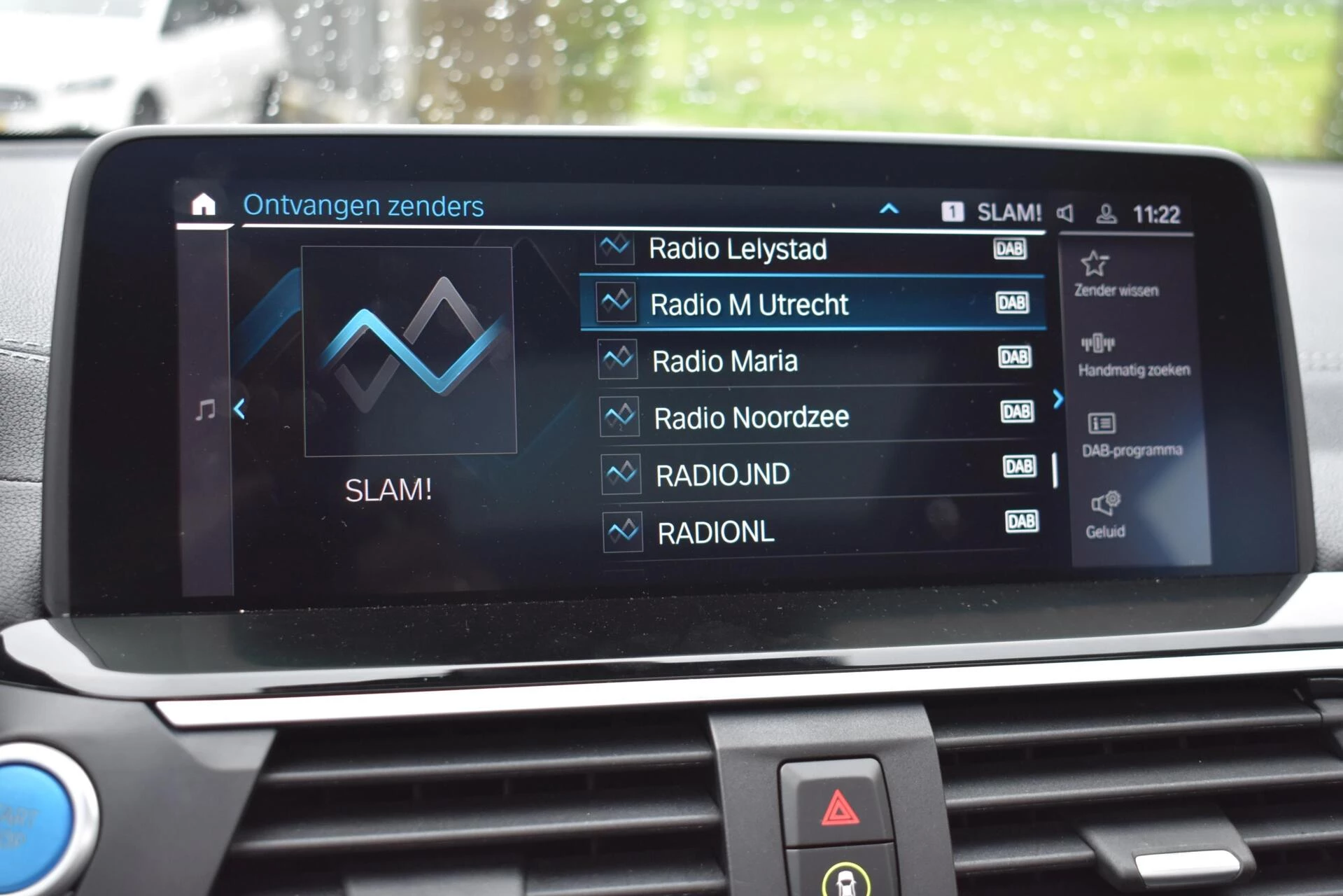 Hoofdafbeelding BMW iX3