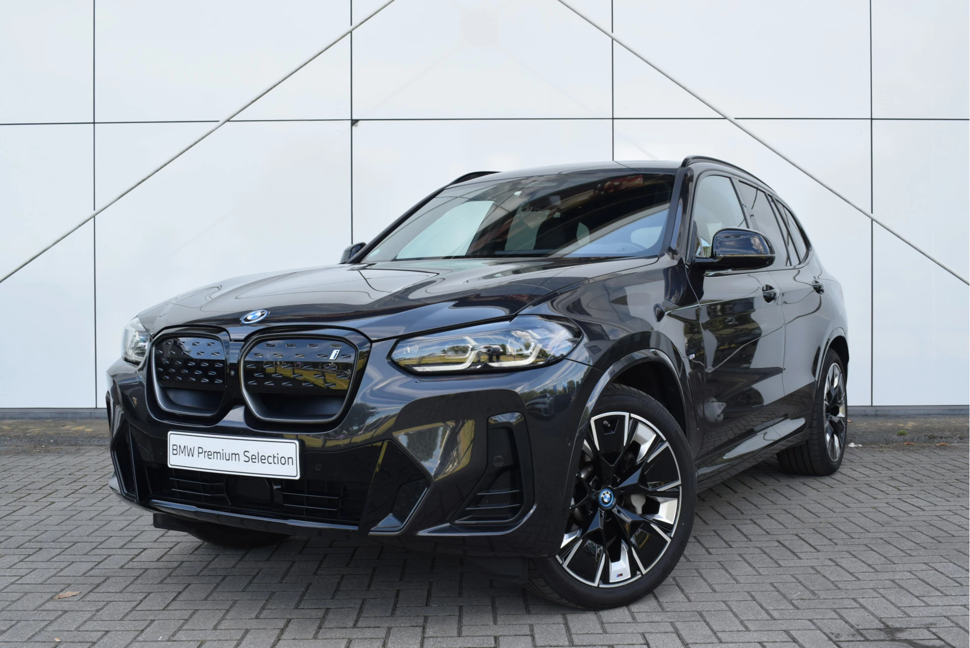 Hoofdafbeelding BMW iX3