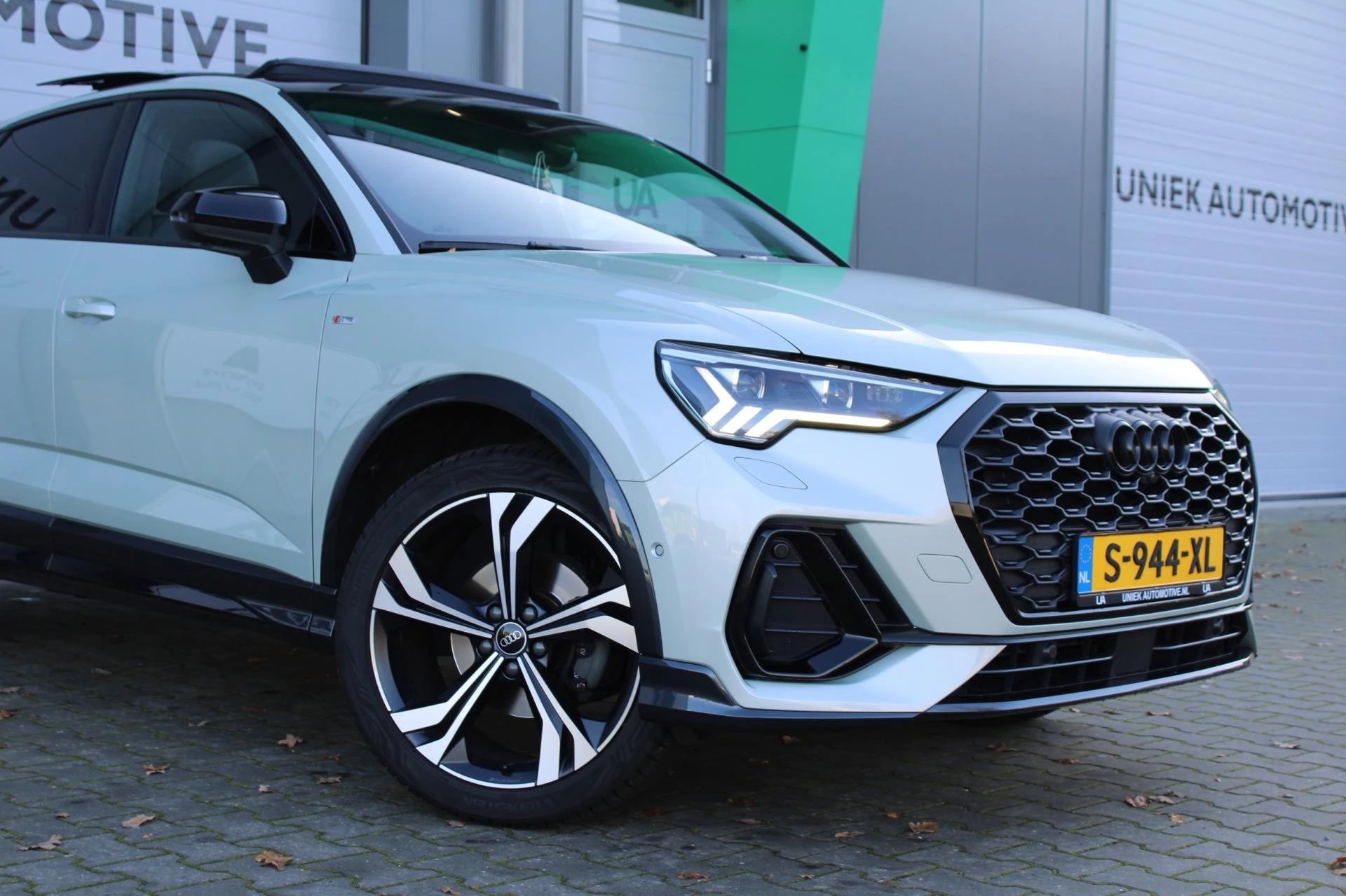 Hoofdafbeelding Audi Q3