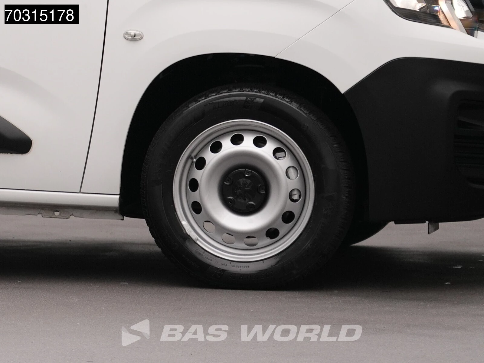 Hoofdafbeelding Peugeot Partner