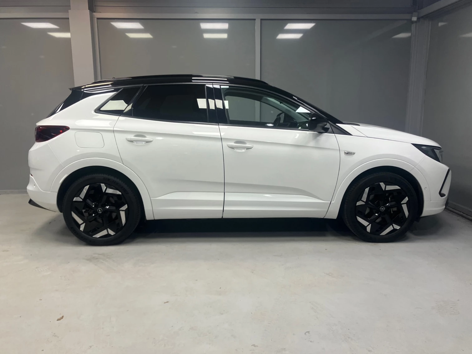 Hoofdafbeelding Opel Grandland