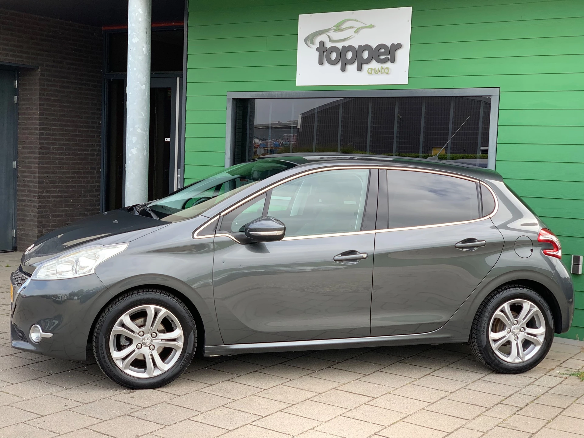 Hoofdafbeelding Peugeot 208