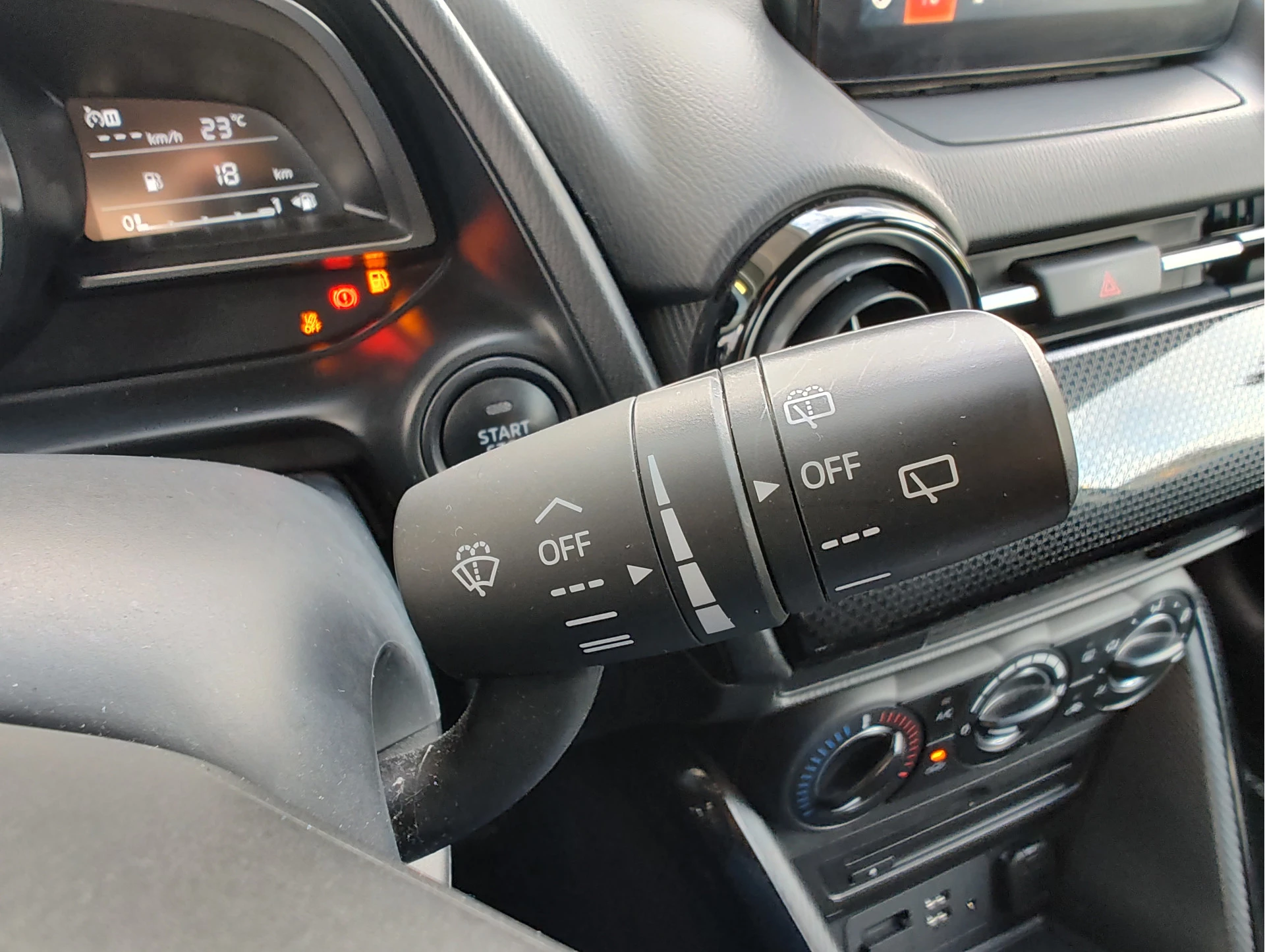 Hoofdafbeelding Mazda 2