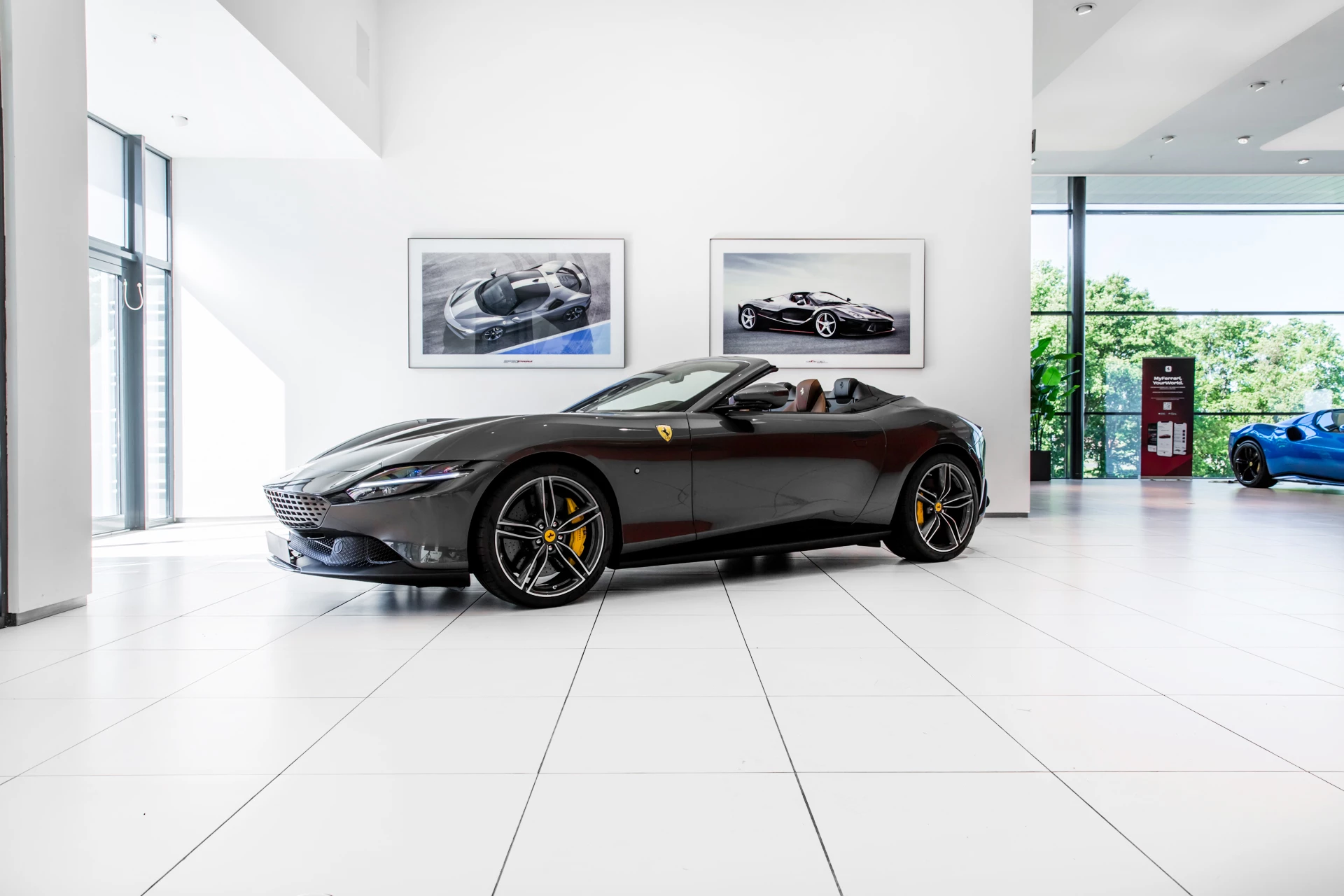 Hoofdafbeelding Ferrari Roma