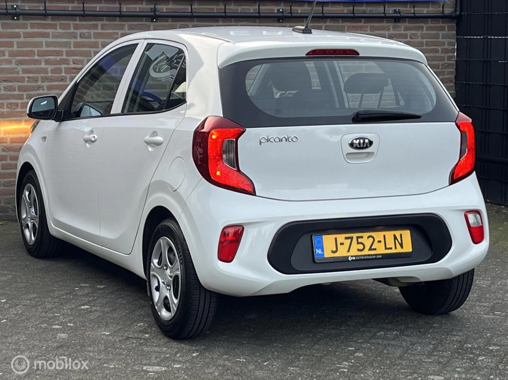 Hoofdafbeelding Kia Picanto