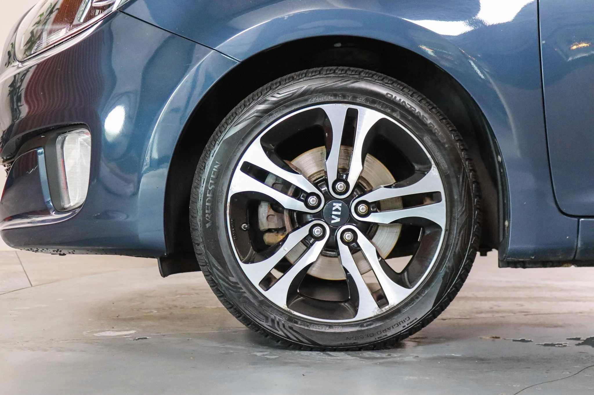 Hoofdafbeelding Kia Carens