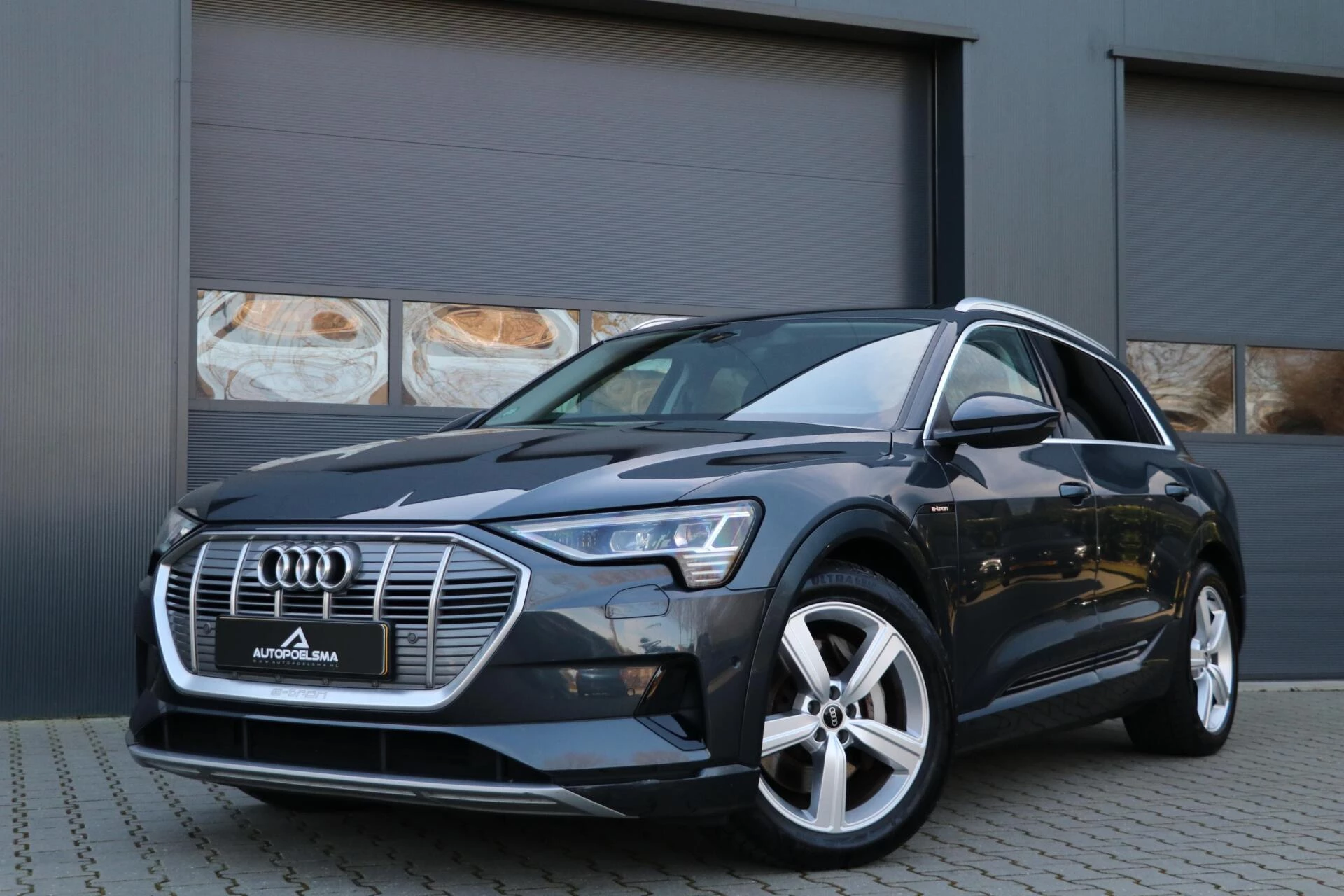 Hoofdafbeelding Audi e-tron