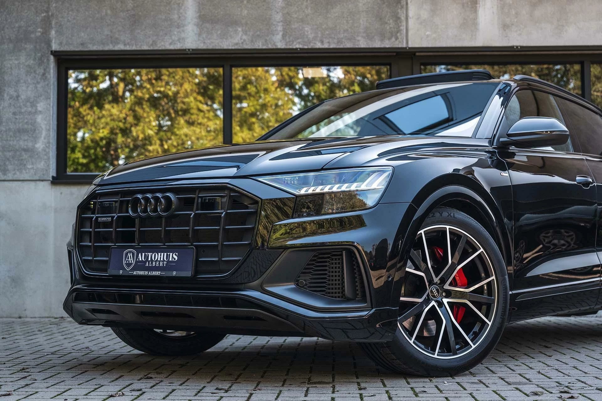 Hoofdafbeelding Audi Q8