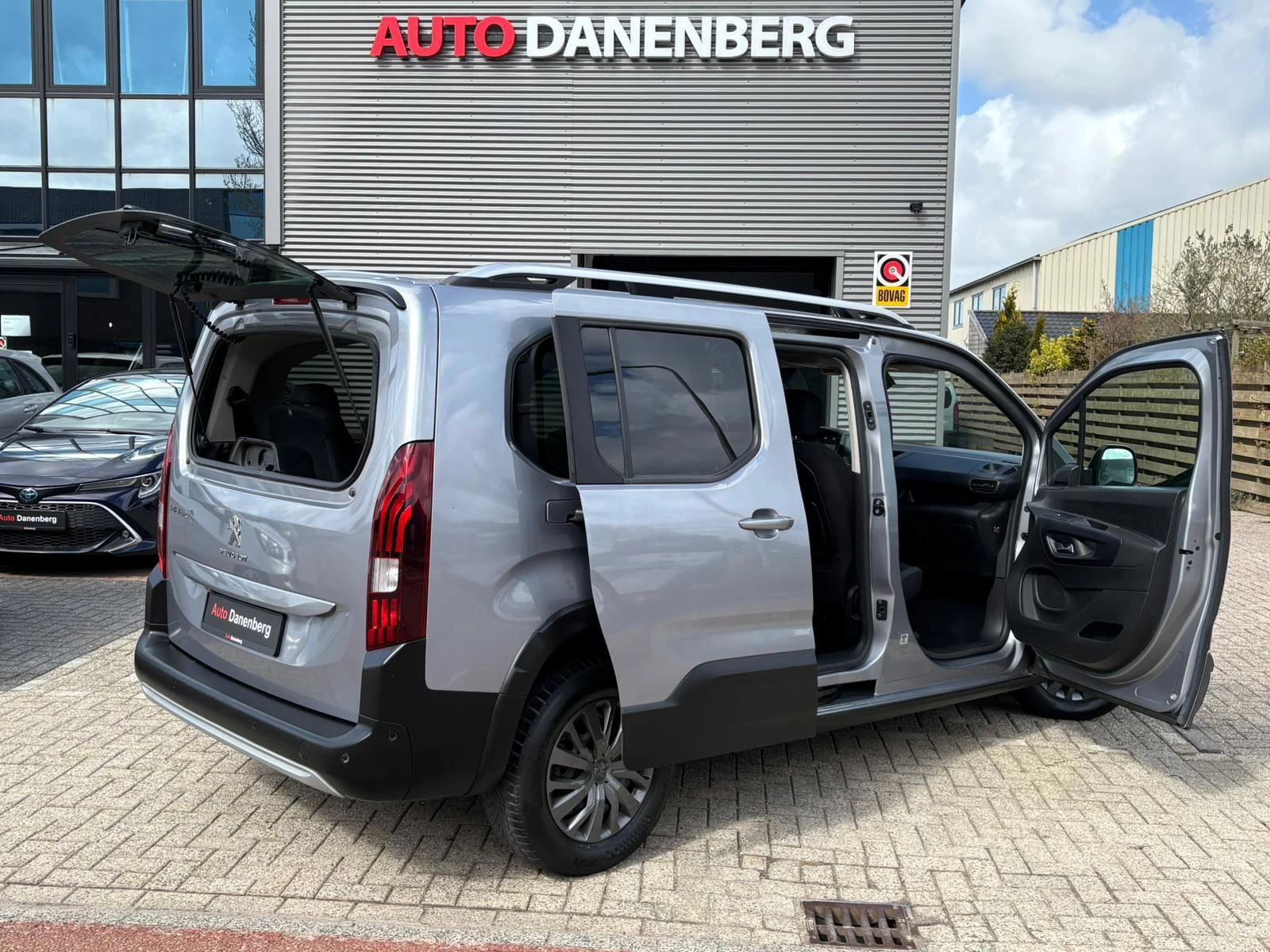 Hoofdafbeelding Peugeot Rifter