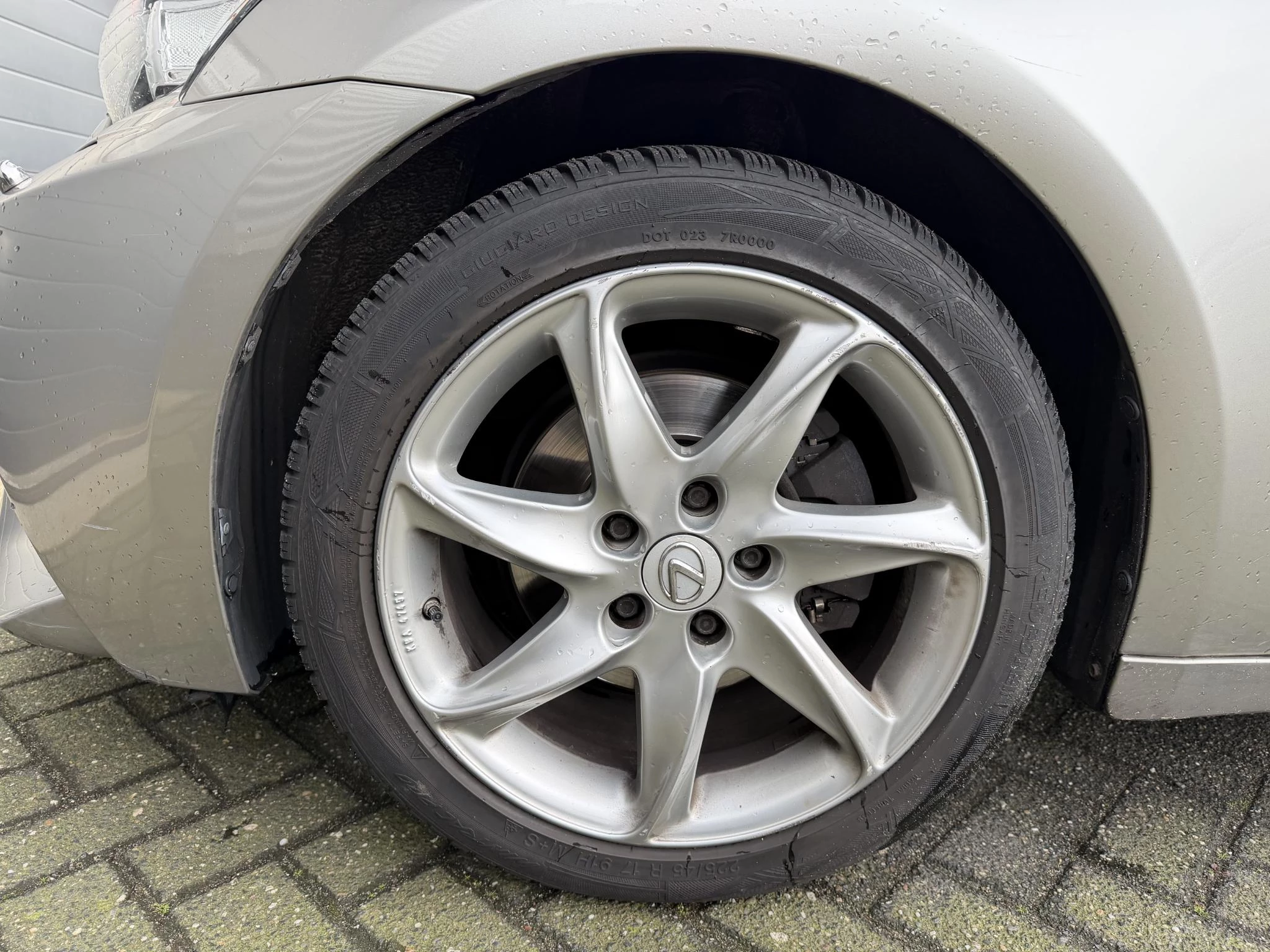 Hoofdafbeelding Lexus IS