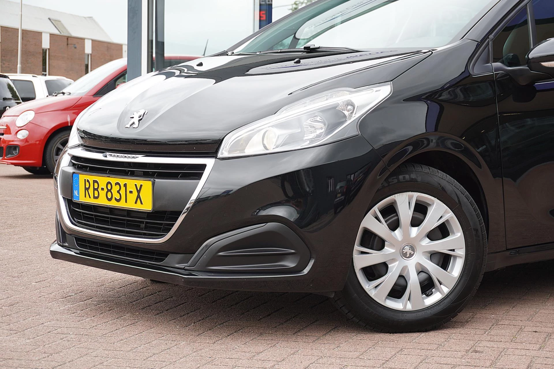 Hoofdafbeelding Peugeot 208