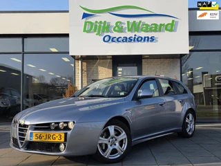 Hoofdafbeelding Alfa Romeo 159 Alfa Romeo 159 Sportwagon 1.7 T Distinctive – Nap – Nieuwe distributie – Pano – Volleer – Cruise Control