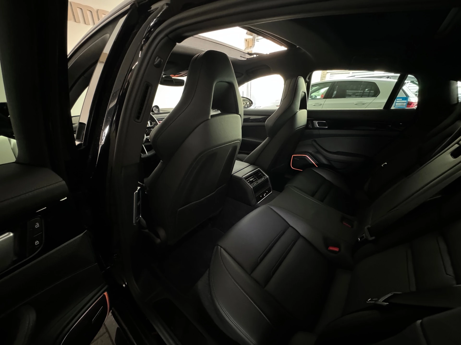 Hoofdafbeelding Porsche Panamera