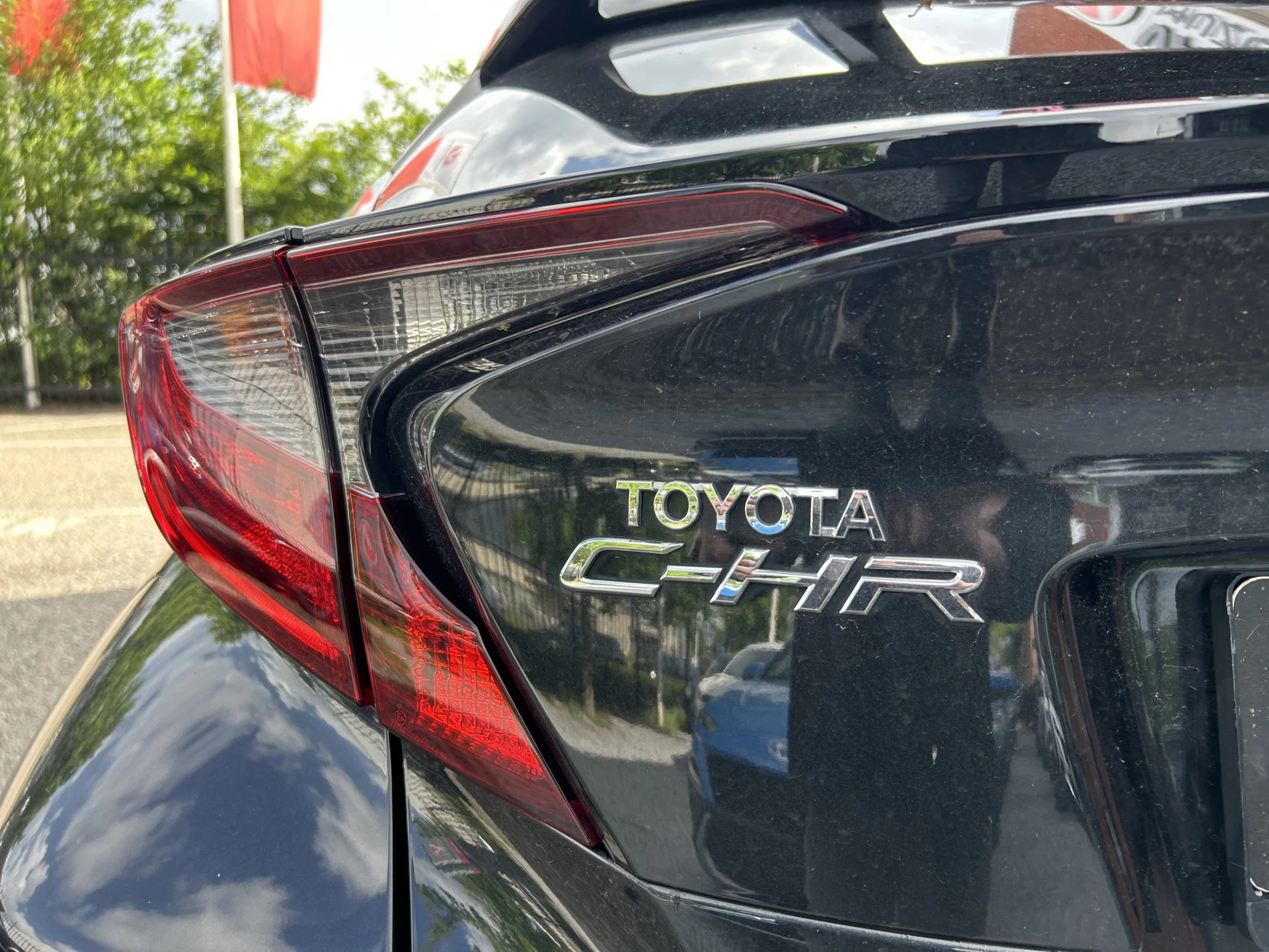 Hoofdafbeelding Toyota C-HR