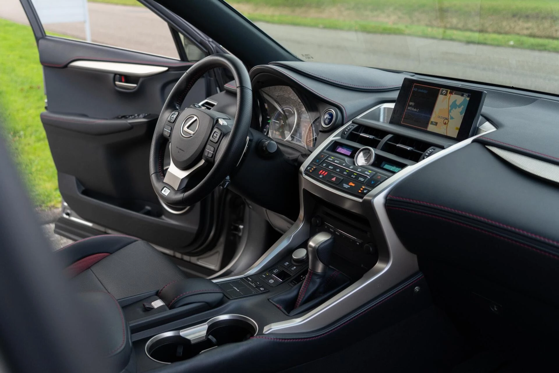 Hoofdafbeelding Lexus NX