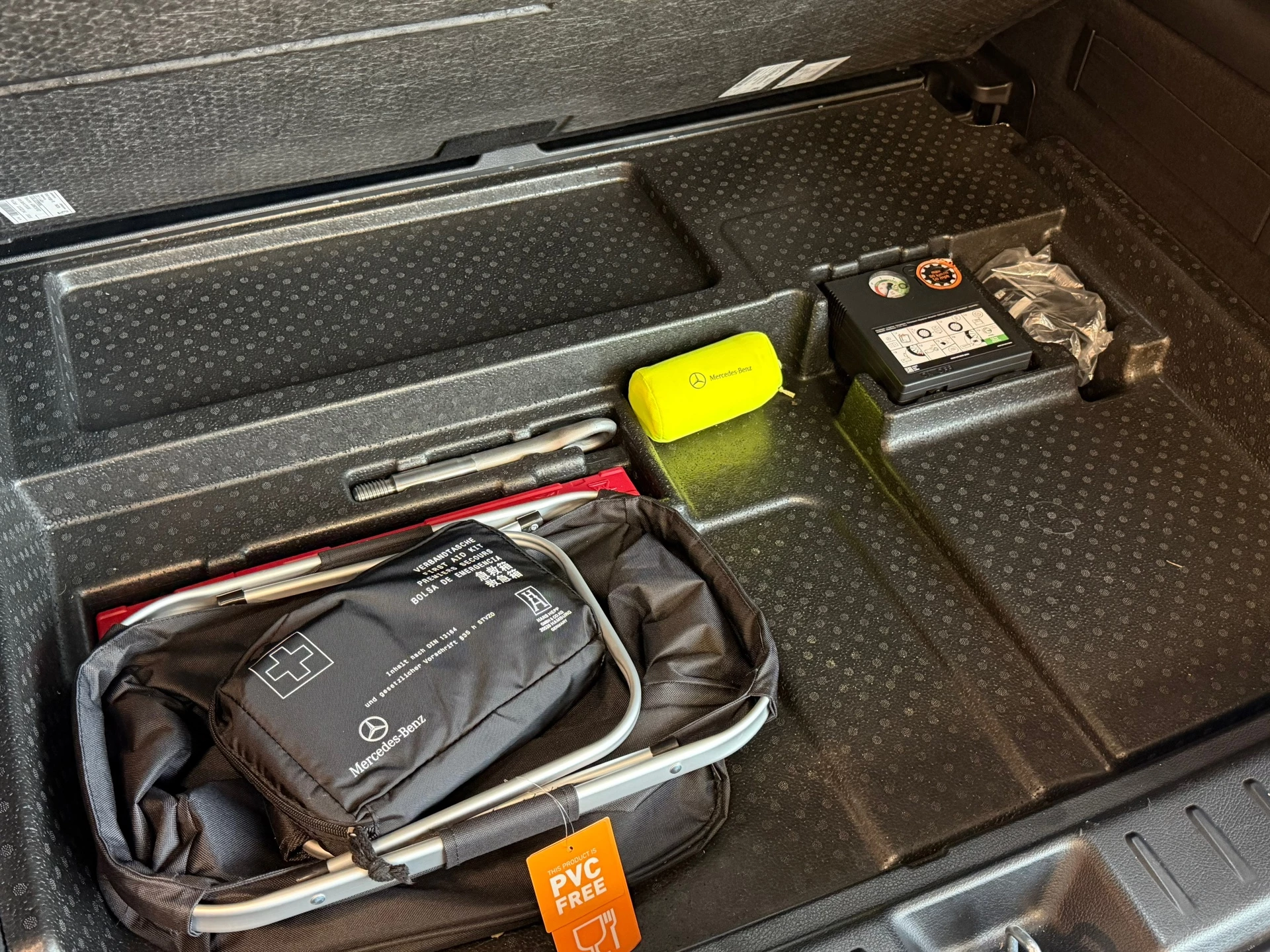 Hoofdafbeelding Mercedes-Benz EQB