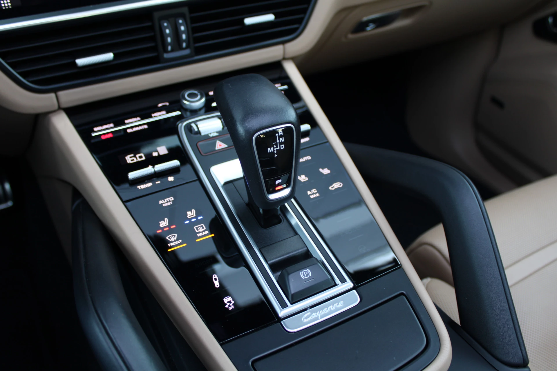 Hoofdafbeelding Porsche Cayenne