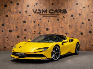 Hoofdafbeelding Ferrari SF90 Stradale Ferrari SF90 Stradale 4.0 V8 | Lift | Carbon | Racing Seats | Giallo Triplo Strato |