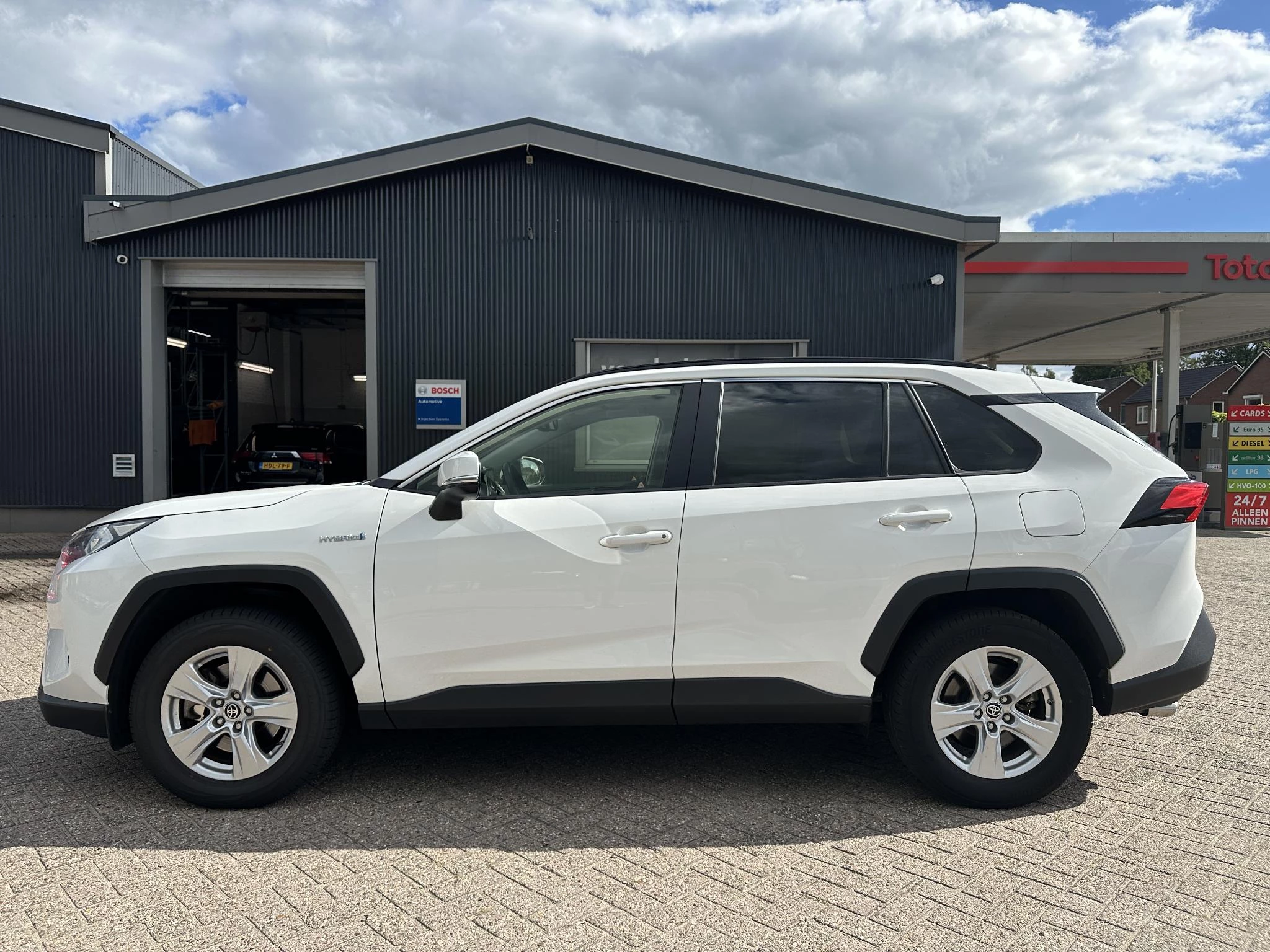 Hoofdafbeelding Toyota RAV4