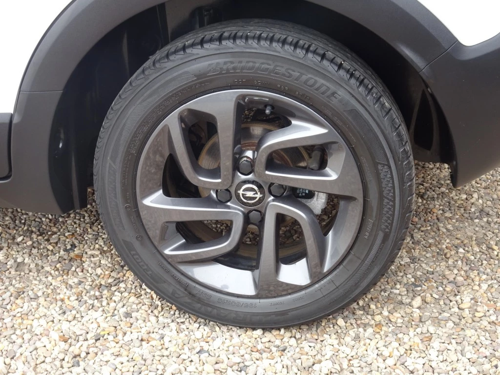 Hoofdafbeelding Opel Crossland X