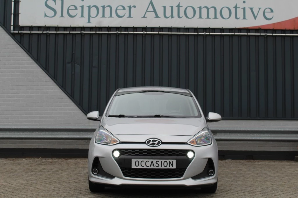 Hoofdafbeelding Hyundai i10