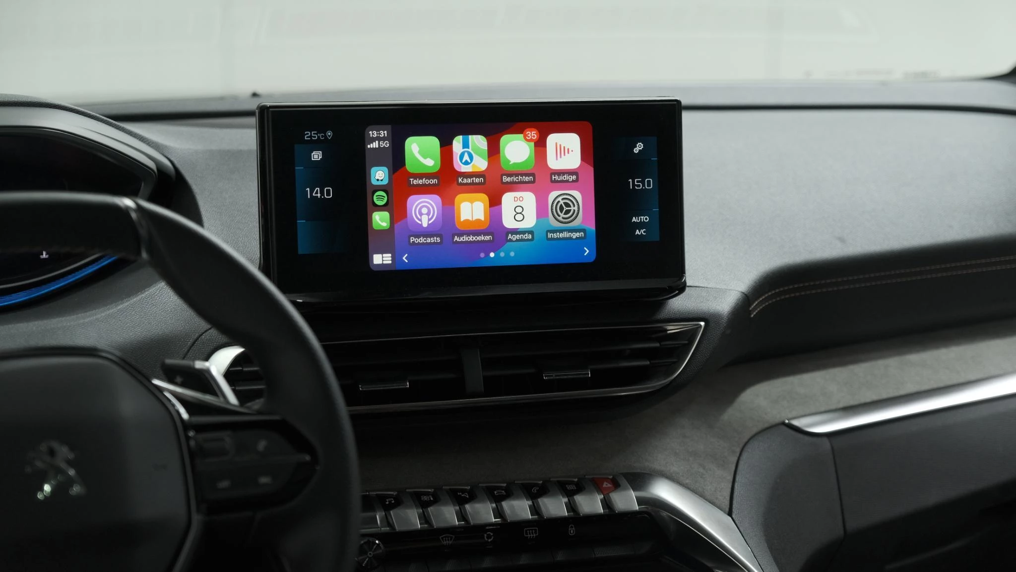 Hoofdafbeelding Peugeot 5008