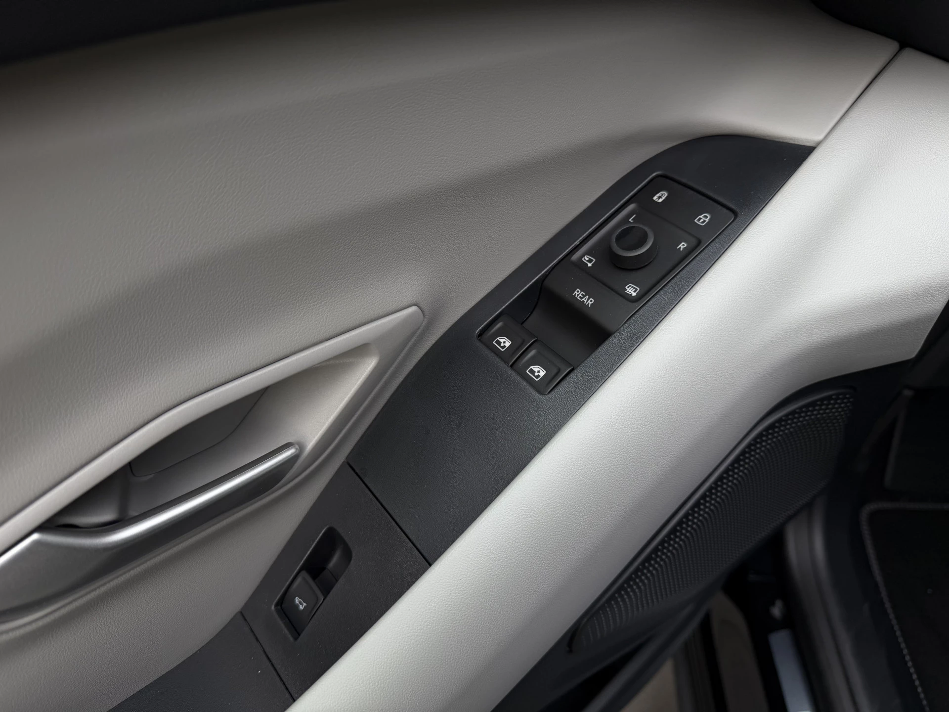 Hoofdafbeelding Ford Explorer