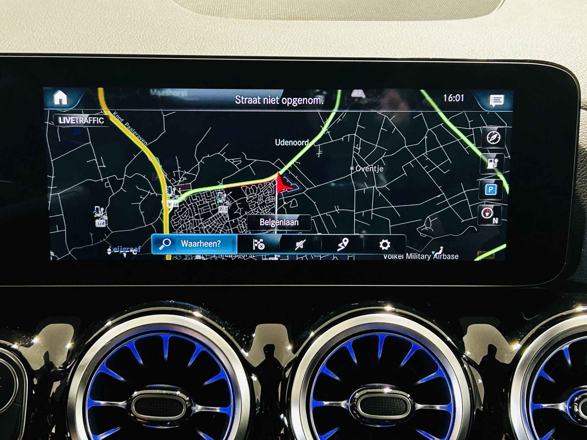 Hoofdafbeelding Mercedes-Benz EQA