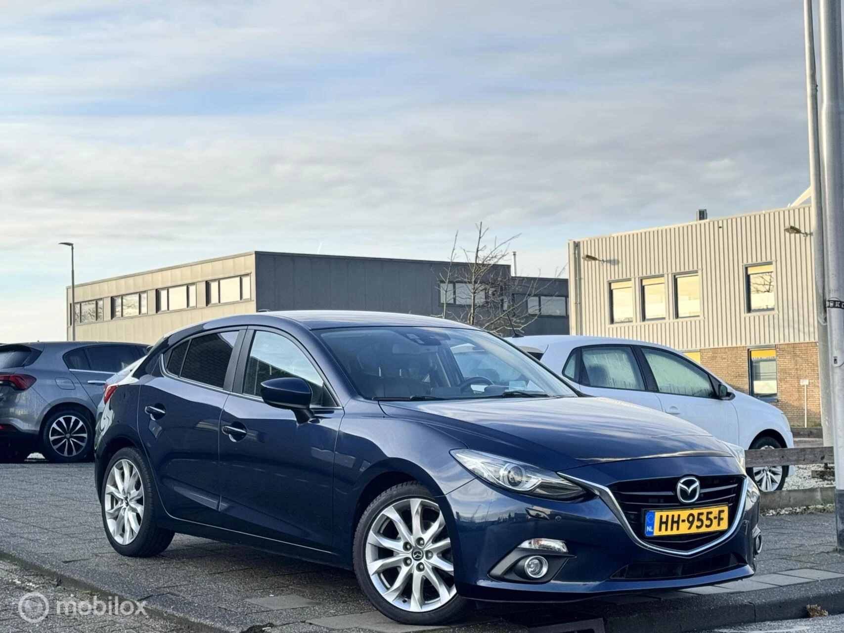 Hoofdafbeelding Mazda 3