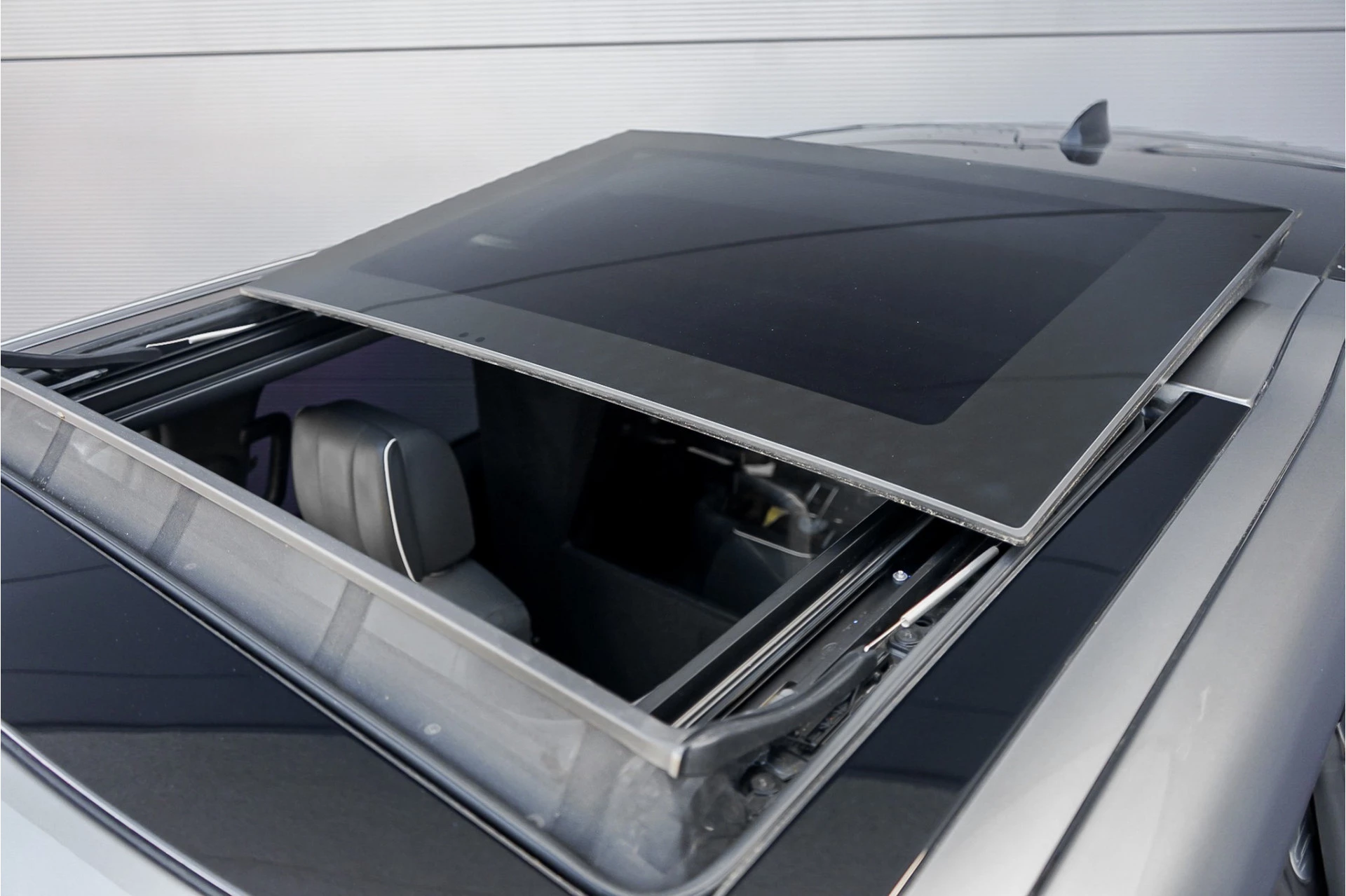 Hoofdafbeelding Land Rover Discovery