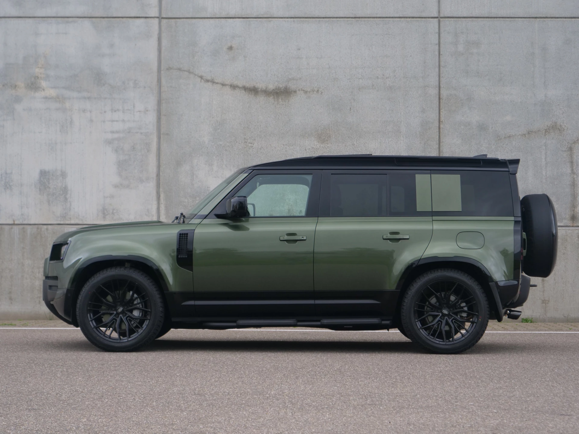 Hoofdafbeelding Land Rover Defender