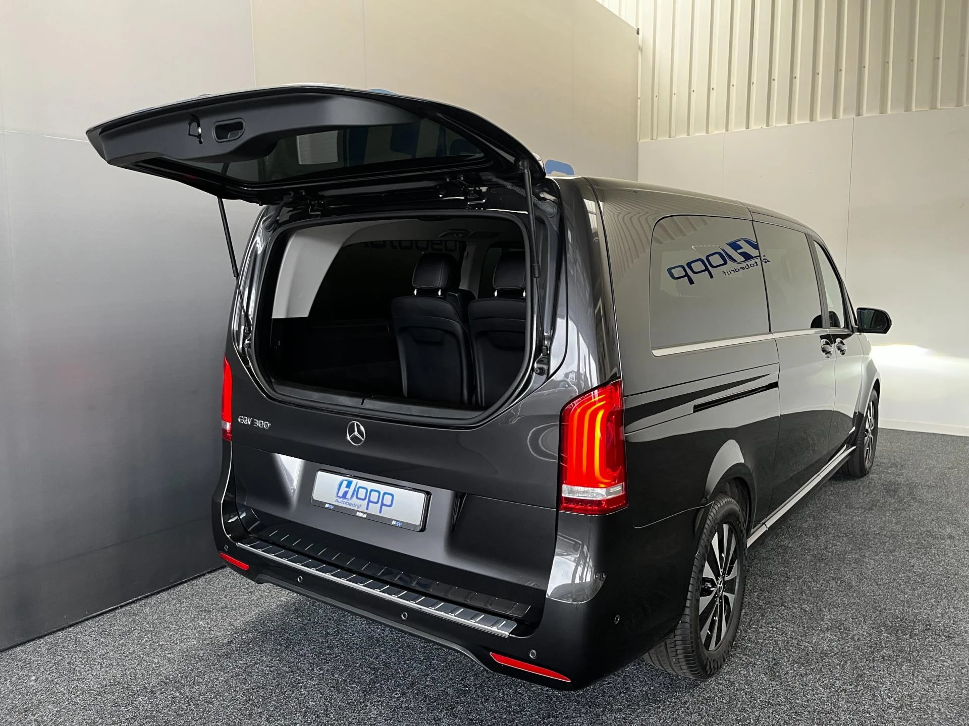 Hoofdafbeelding Mercedes-Benz EQV