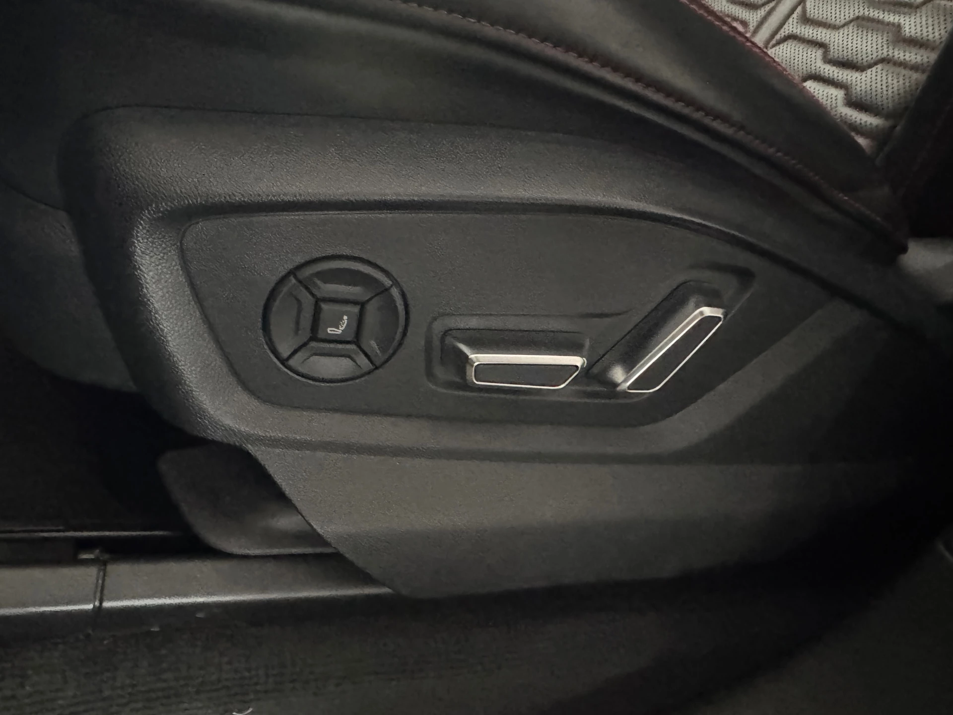 Hoofdafbeelding Audi RSQ8