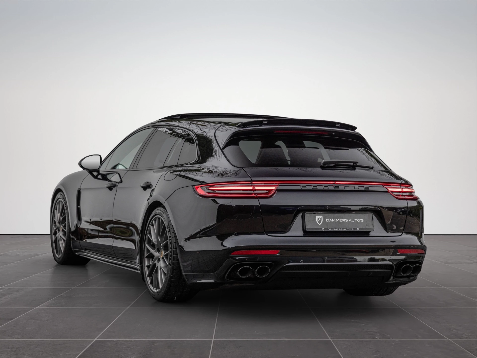 Hoofdafbeelding Porsche Panamera