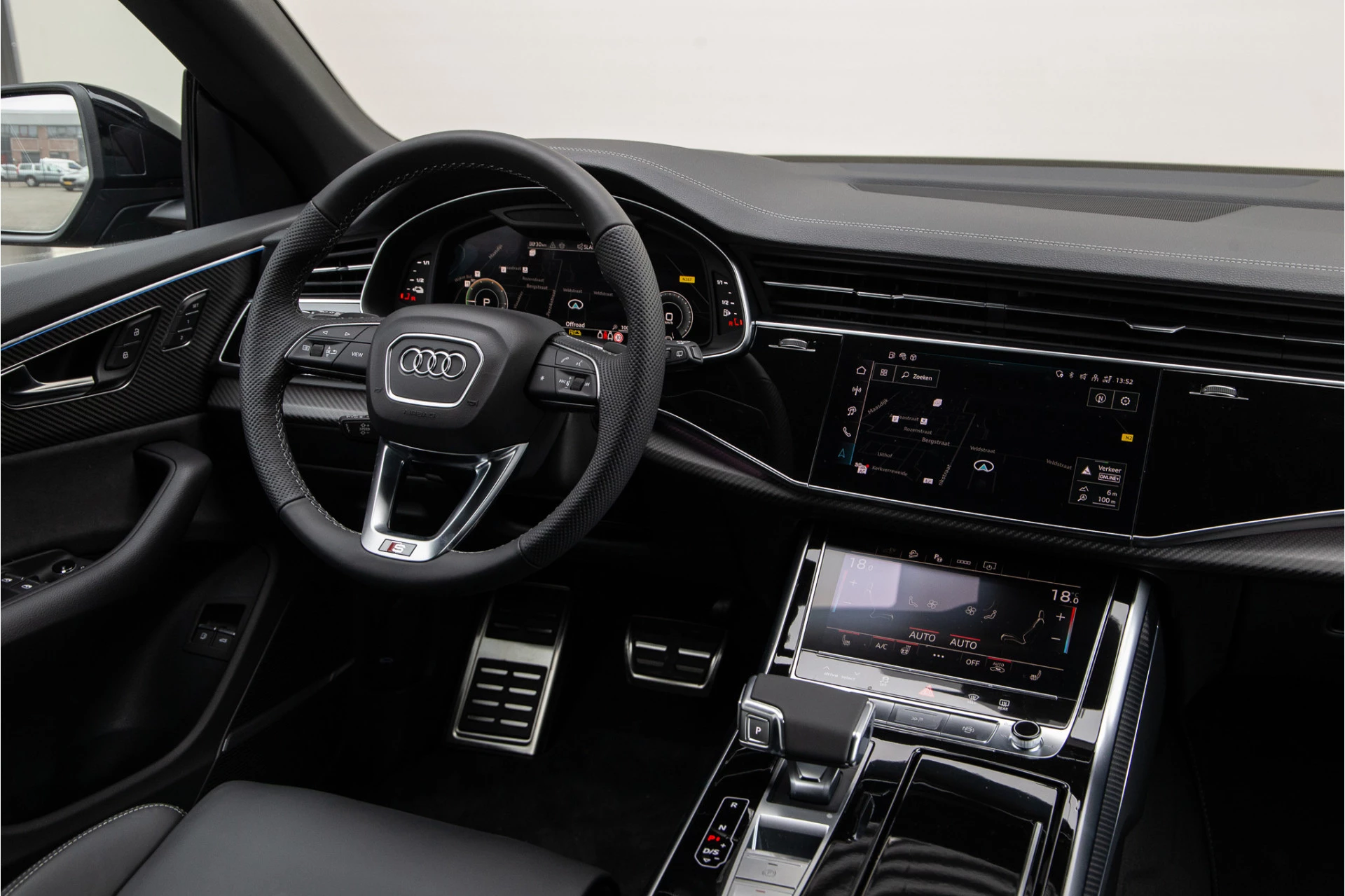 Hoofdafbeelding Audi Q8