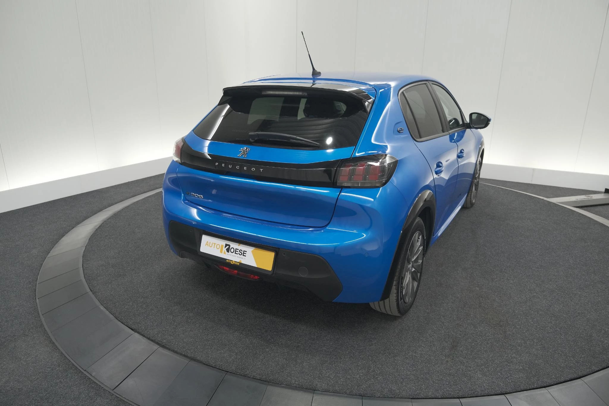 Hoofdafbeelding Peugeot e-208