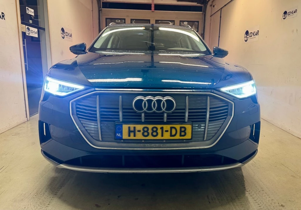Hoofdafbeelding Audi e-tron
