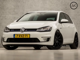 Volkswagen Golf 1.4 TSI GTE Sport 204Pk Automaat (NAVIGATIE, CLIMATE, CRUISE, PARKEERSENSOREN, SPORTSTOELEN, GETINT GLAS, LED KOPLAMPEN, SPRAAKBEDIENING, ZWART HEMEL, NIEUWE APK, NIEUWSTAAT)