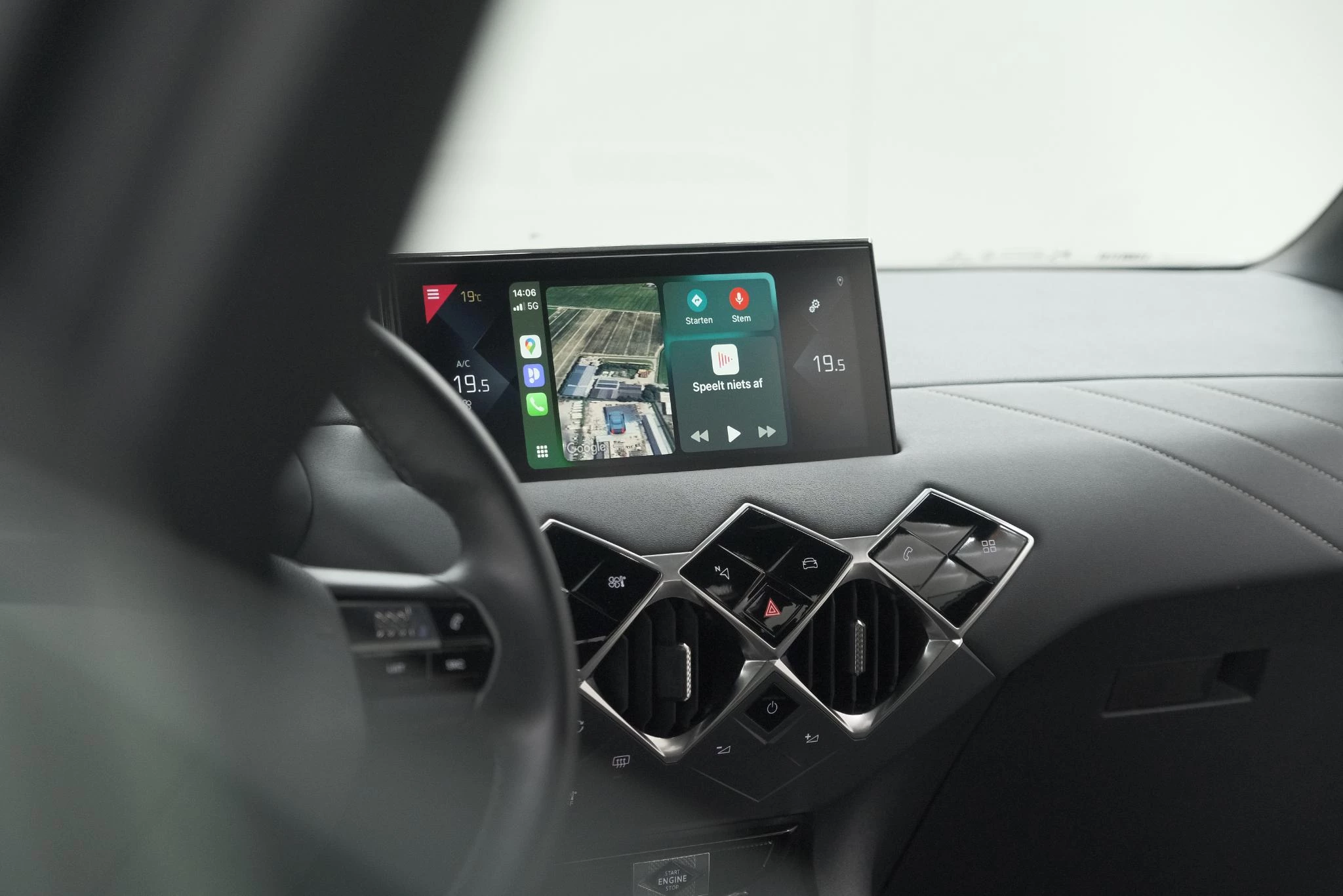 Hoofdafbeelding DS DS 3