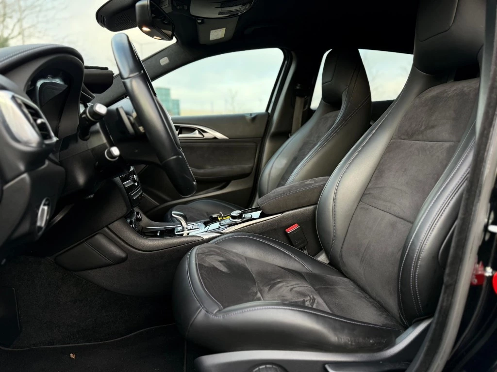 Hoofdafbeelding Infiniti Q