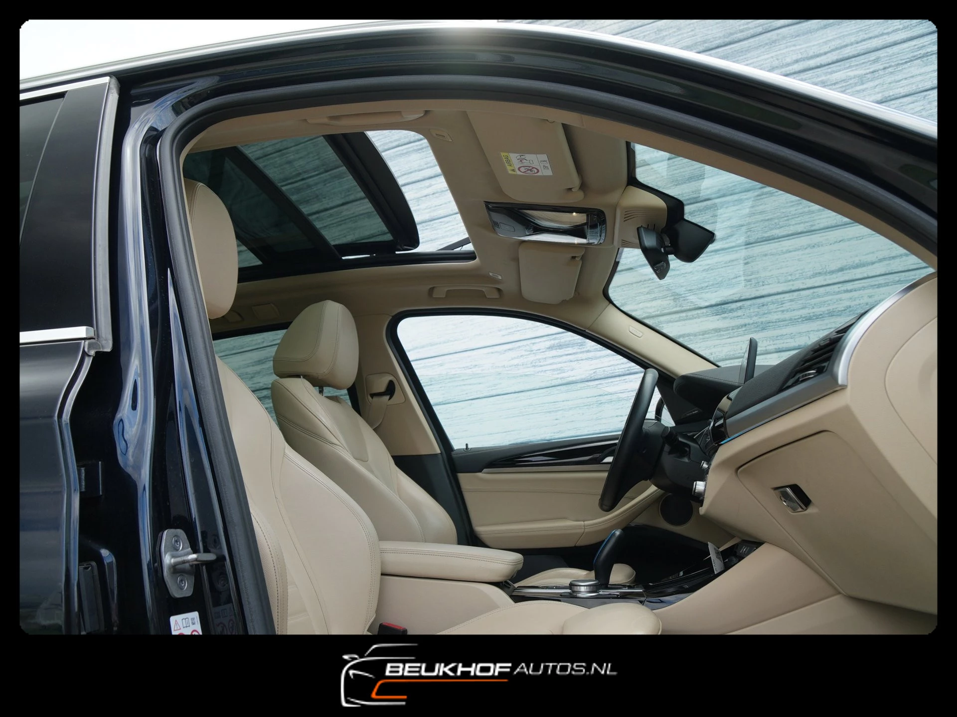 Hoofdafbeelding BMW iX3