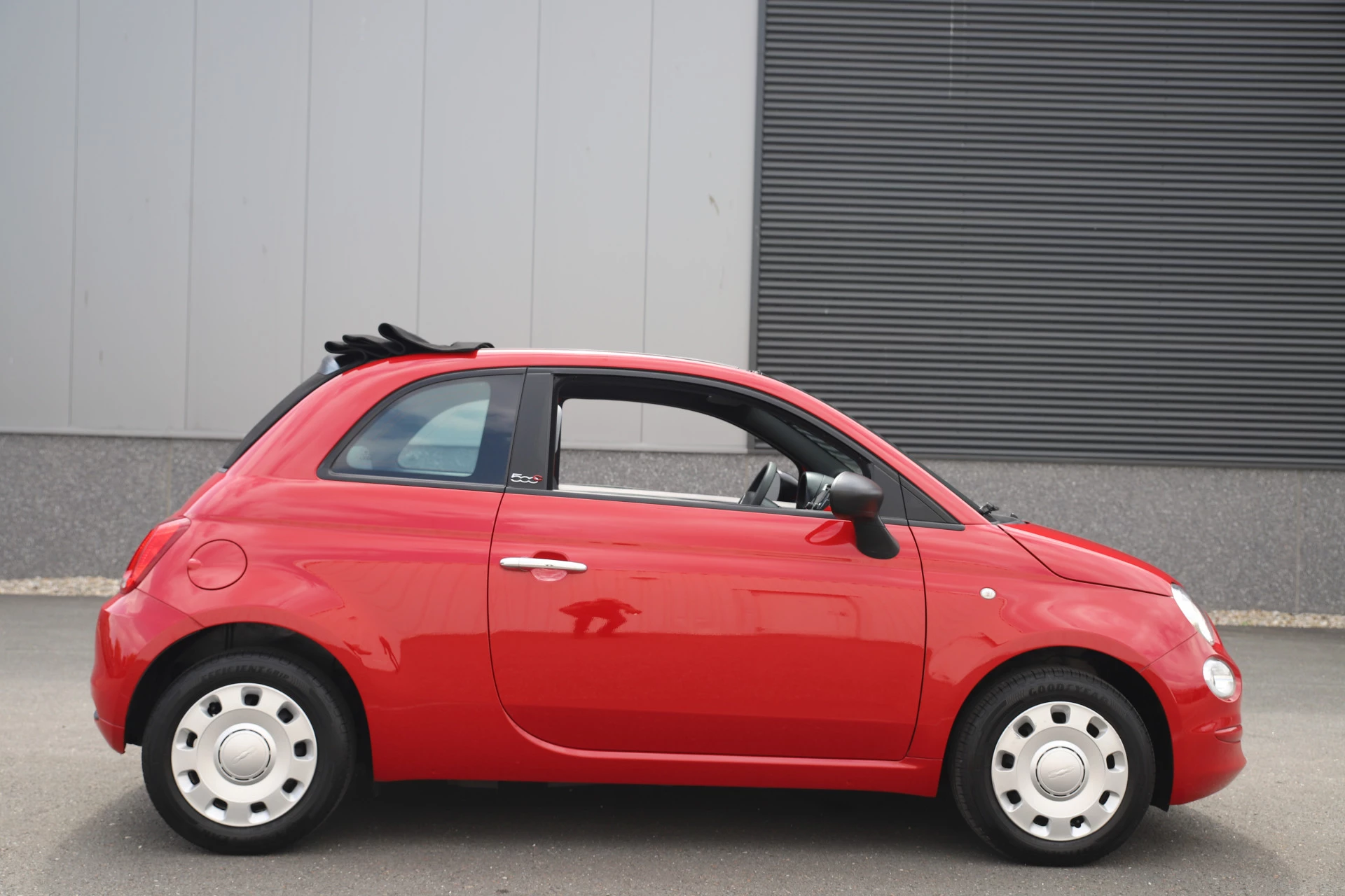 Hoofdafbeelding Fiat 500C