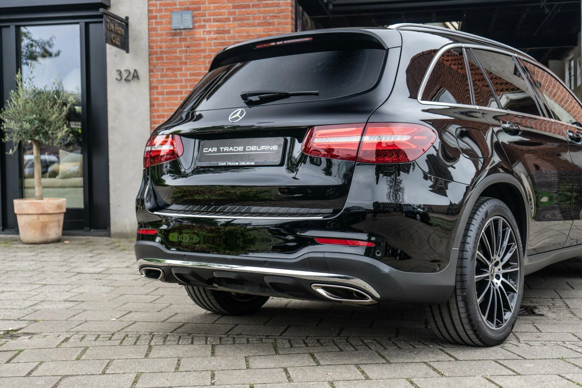Hoofdafbeelding Mercedes-Benz GLC