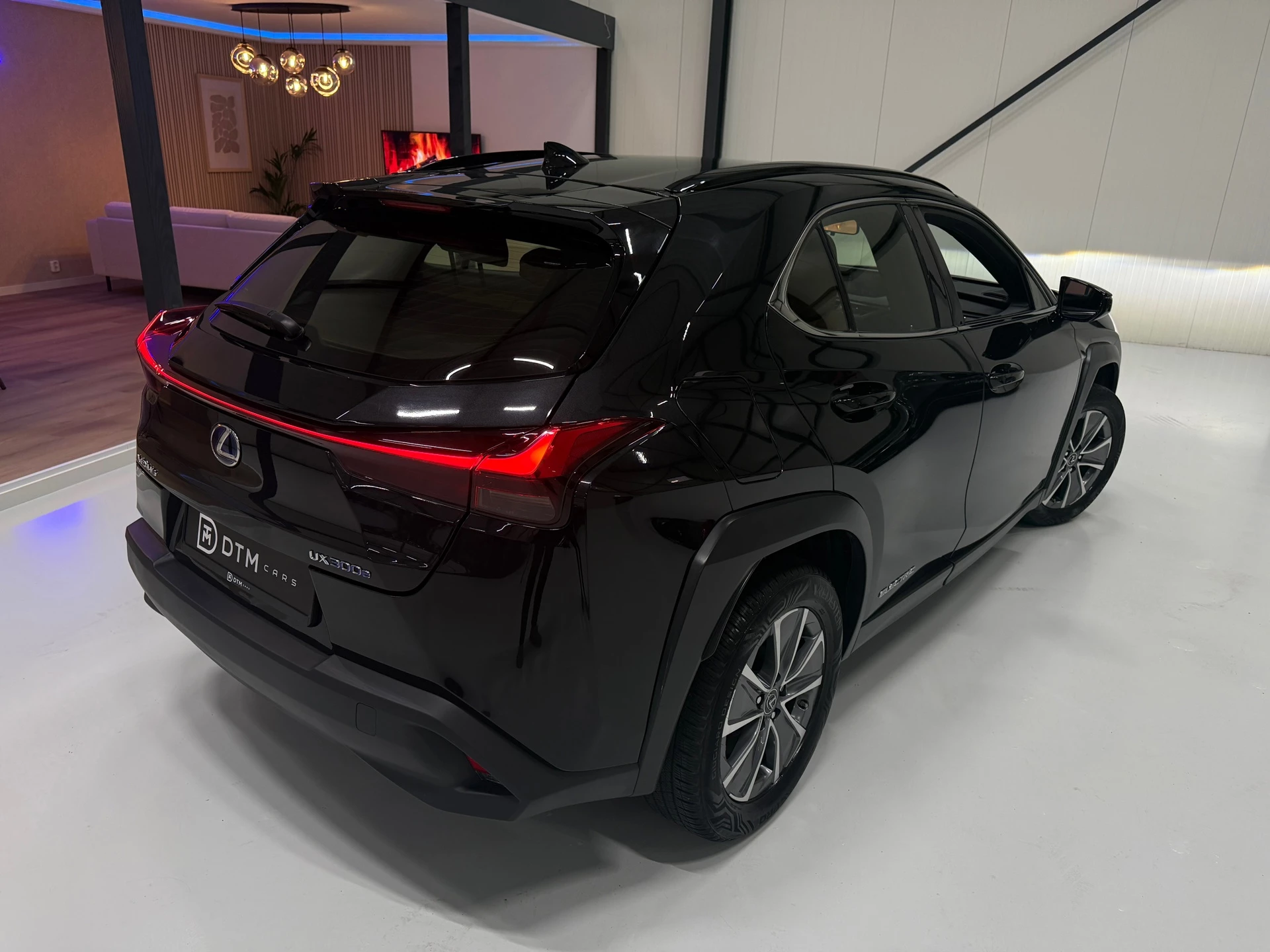 Hoofdafbeelding Lexus UX
