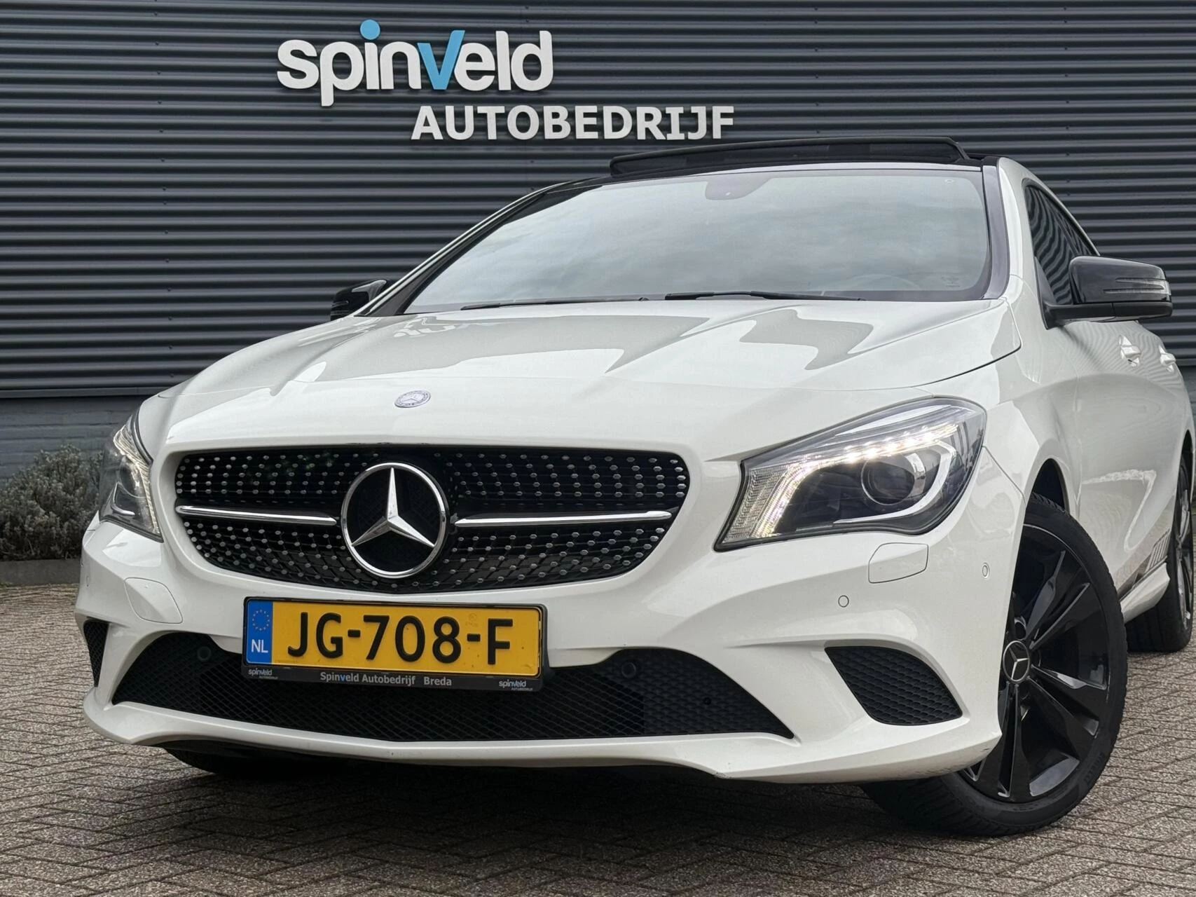 Hoofdafbeelding Mercedes-Benz CLA